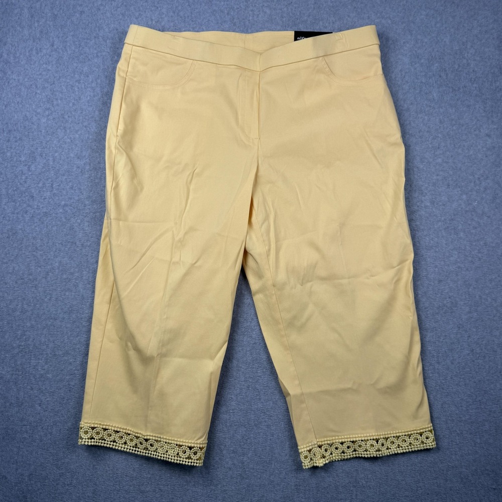 Alfred Dunner Capri Pants Womens‎ 20W Yellow Allure Tummy Slimming Lace Trim NEW